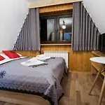 Pod Wierchami * Zakopane